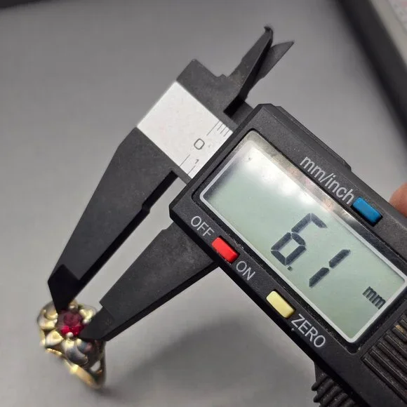 Vintage Sterling Silver Garnet Ring Size 9 Repousse Signed STS Art Nouveau Style - Picture 11 of 13